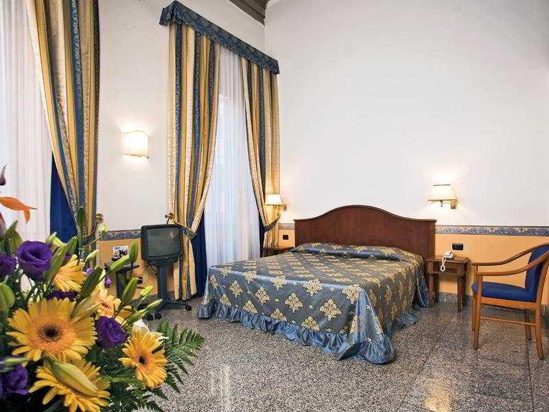 Domus Romana 4*