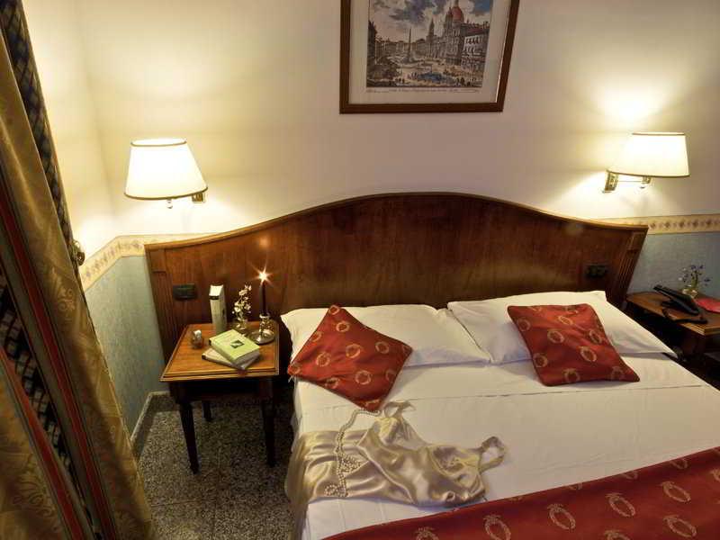 Domus Romana Hotel 4*