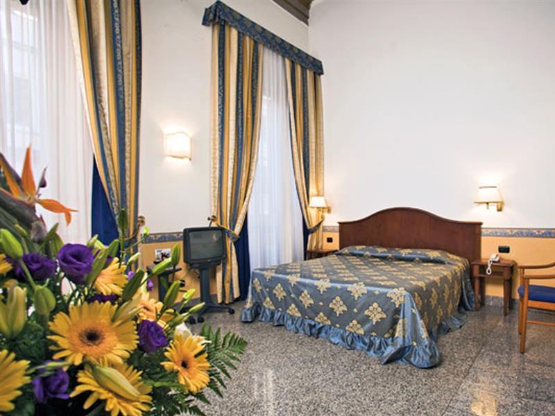 Domus Romana Hotel 4*