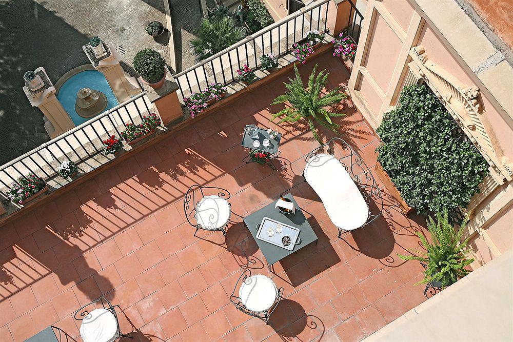 Domus Romana Hotel 4*