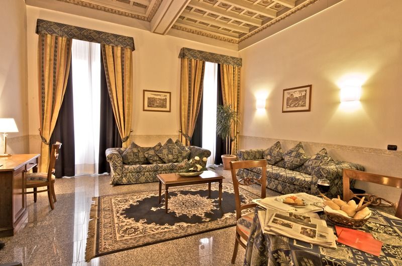 Domus Romana 4*